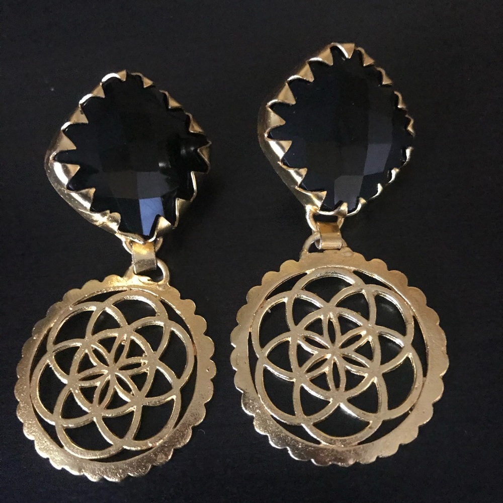 Stone earrings